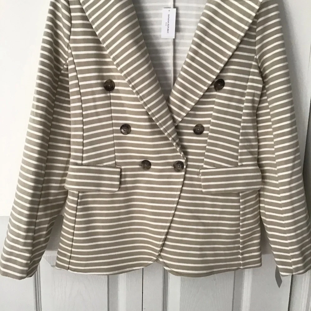 NWT Women’s Banana Republic Pique Knit double Breasted Blazer Jacket M - Picture 2 of 9